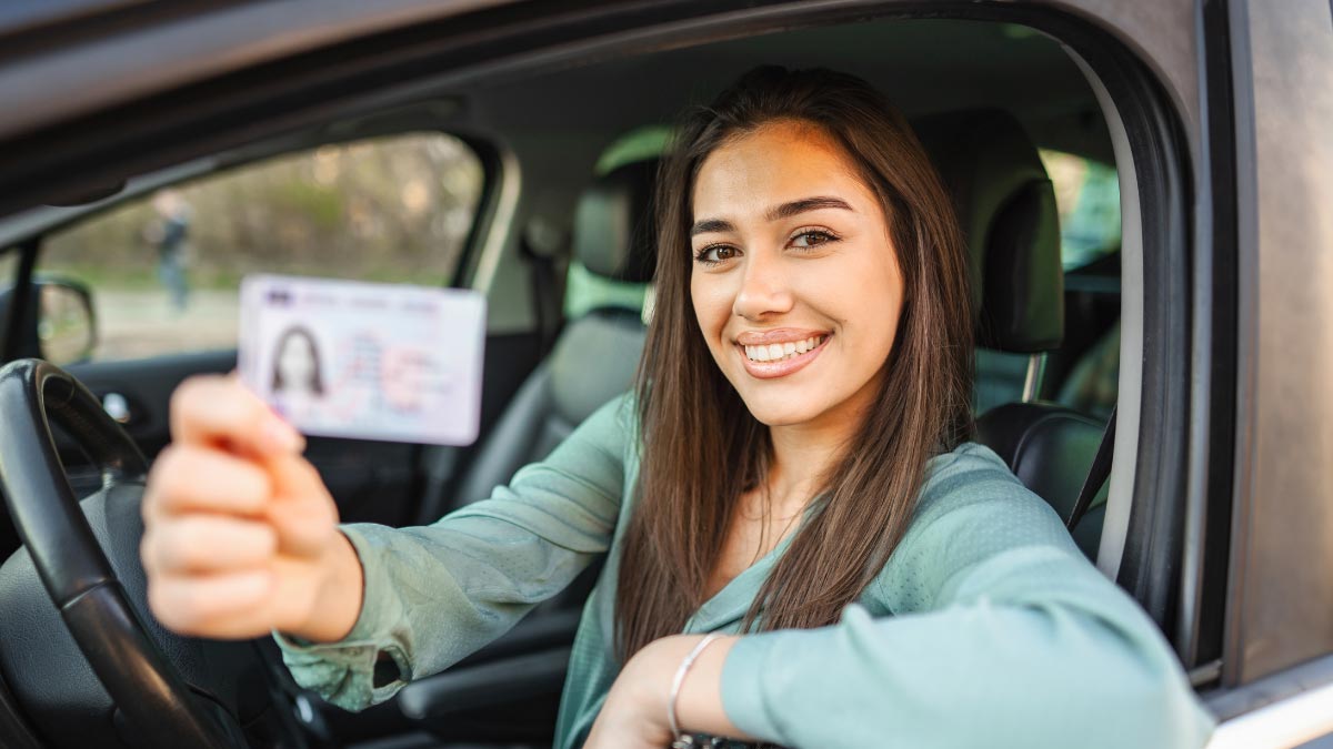 Dan fecha para licencia de conducir permanente.jpg